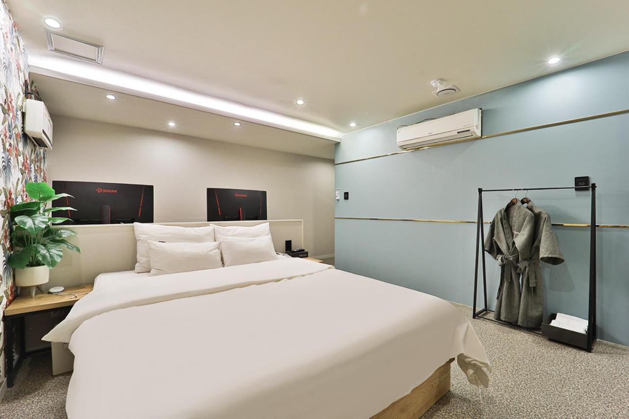 Jamsil Tomgi Hotel Seul Esterno foto