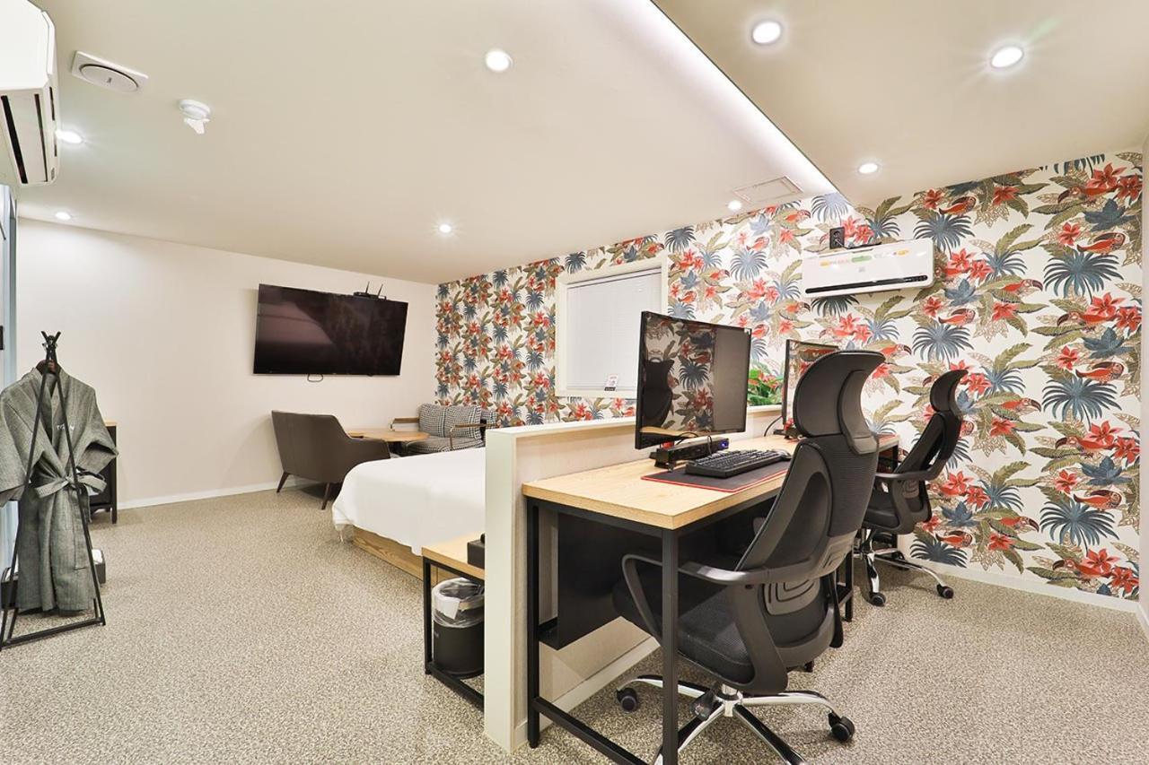 Jamsil Tomgi Hotel Seul Esterno foto