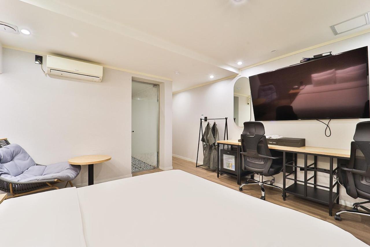 Jamsil Tomgi Hotel Seul Esterno foto
